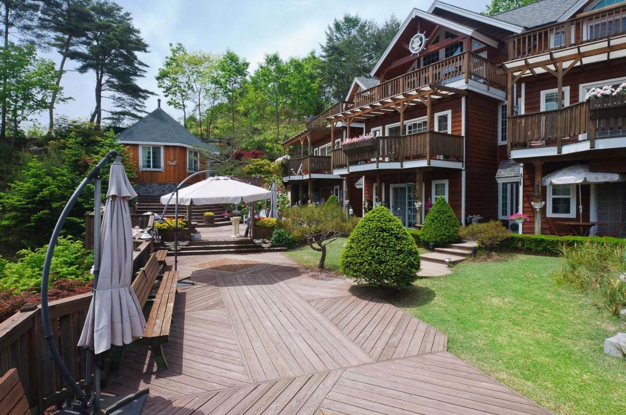 Violin Pension Hoengseong Exterior photo